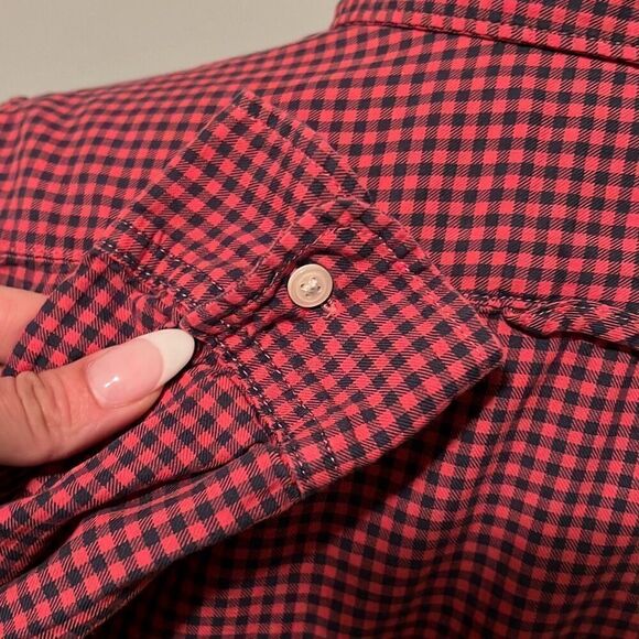 GAP Women's Red Navy Gingham The Fitted Boyfriend Button-Up Shirt - Picture 6 of 9